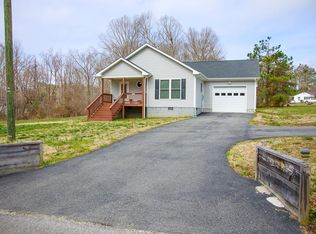 1816 6th St, Victoria, VA 23974