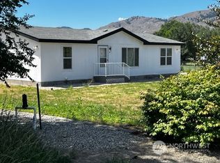 8 Demerchant Rd, Oroville, WA 98844