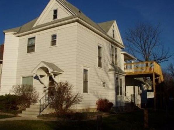 1211 State St APT 1