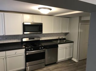 3114 N Clybourn Ave #1REAR, Chicago, IL 60618