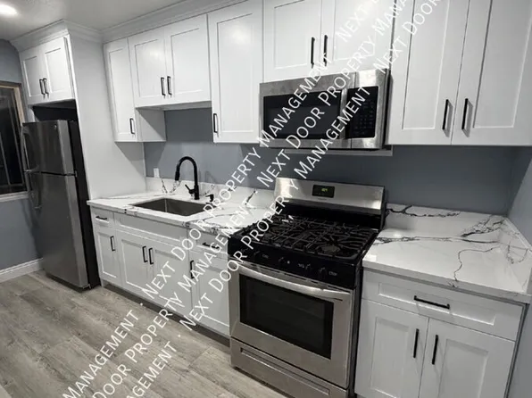 219 E 76th St, Los Angeles, CA 90003