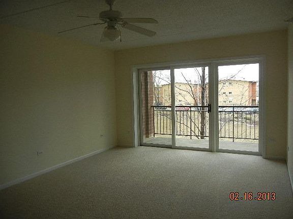 2nd image of 5055 W Madison St #205