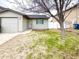 2454 SW Wickiup Ct, Redmond, OR 97756