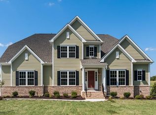 1419 Bluewater Dr, Chester, VA 23836