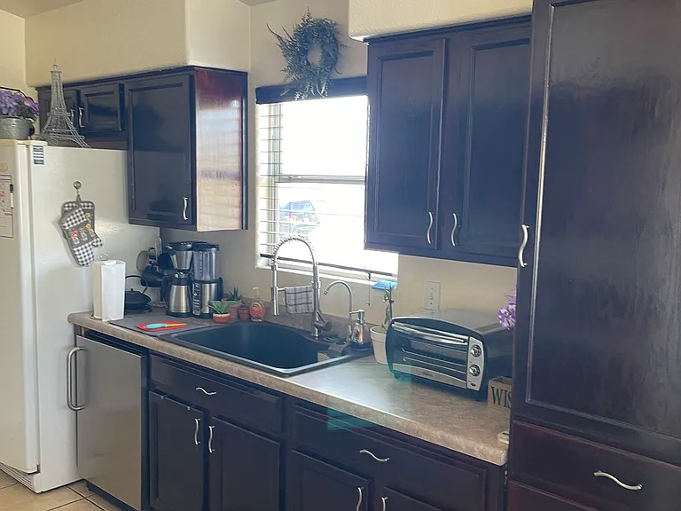 1542 N Placita Colonia De Oro — Photo 6