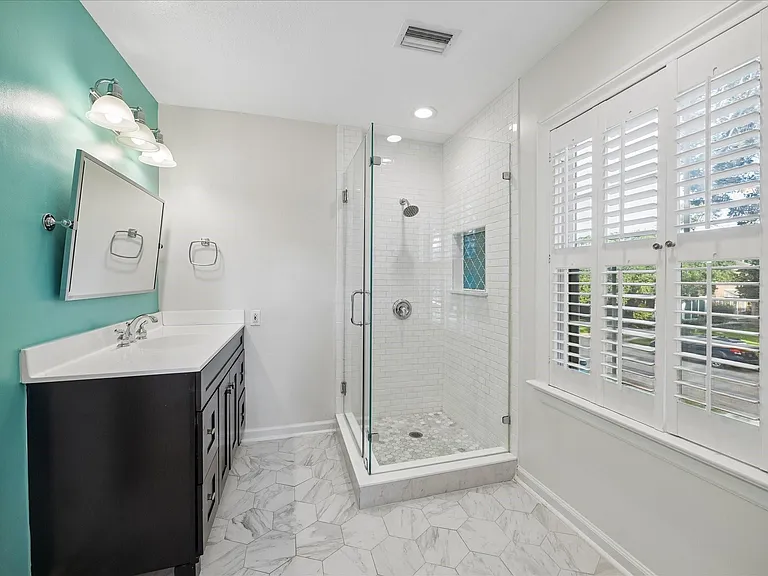 2316 Wordsworth St — Photo 11
