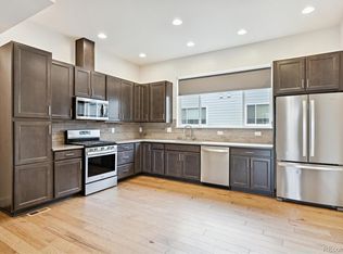 7812 W 43rd Pl, Wheat Ridge, CO 80033