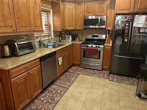2nd image of 133-29 120th Street