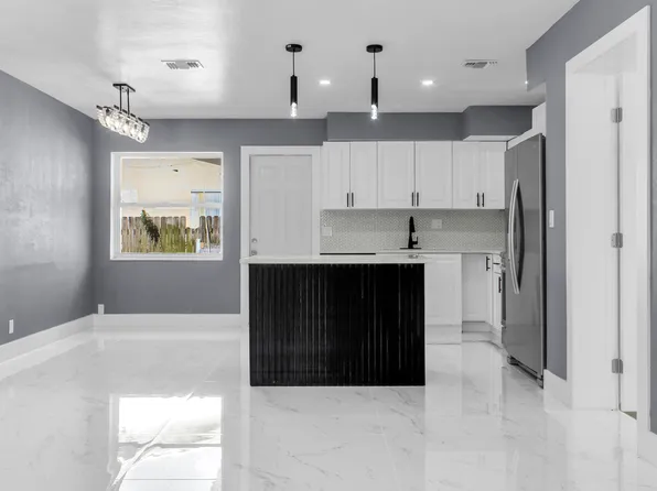 915 SW 3RD Street, Boynton Beach, FL 33435