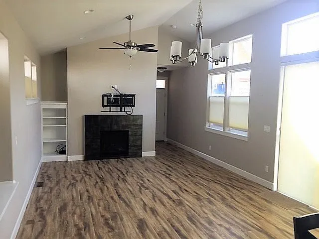 2 Bed/2 Bath Single Level Close to Orchard Park - Isabella Lane — Photo 3