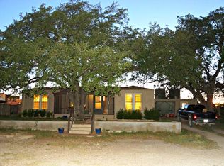 403 N 2nd St, Mertzon, TX 76941