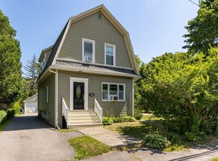 37 Devonshire St, Portland, ME 04103