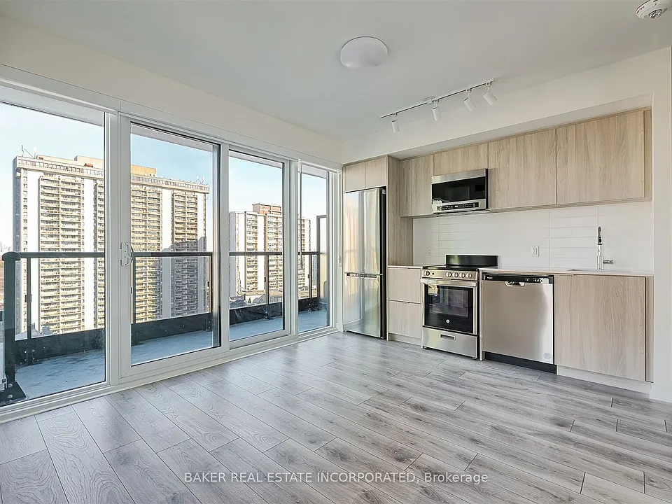 223 Redpath Ave #1508