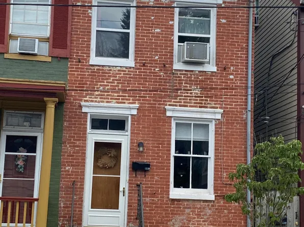 130 W All Saints St #B, Frederick, MD 21701