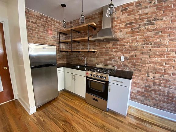 5th image of 520 E 21st St #Aa