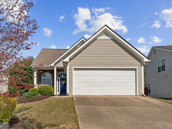 303 Providence Rd, Dallas, GA 30157