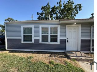 2562 N Wellington Pl, Wichita, KS 67204