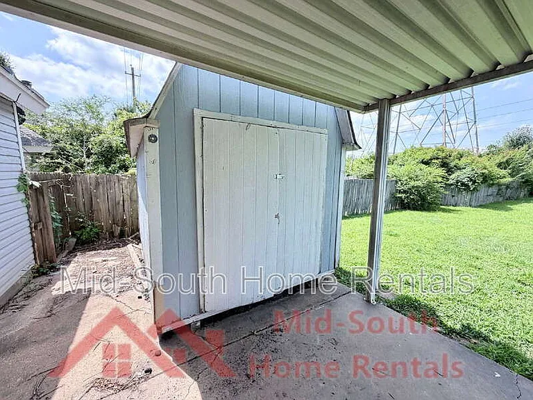 7328 Hillshire Dr — Photo 24