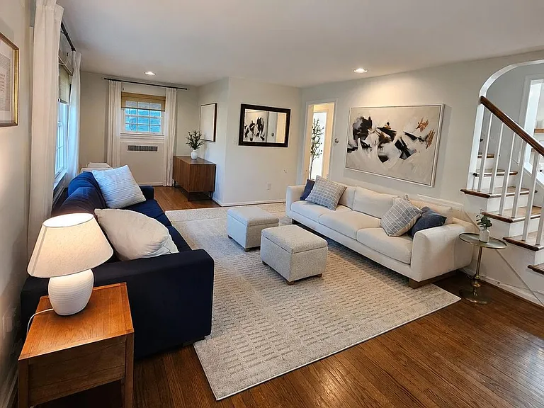 3304 Circle Hill Rd — Photo 5