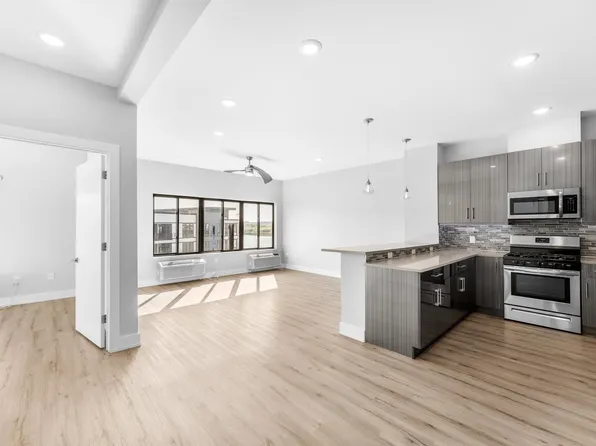 1 Flagship Street image 1 of 21