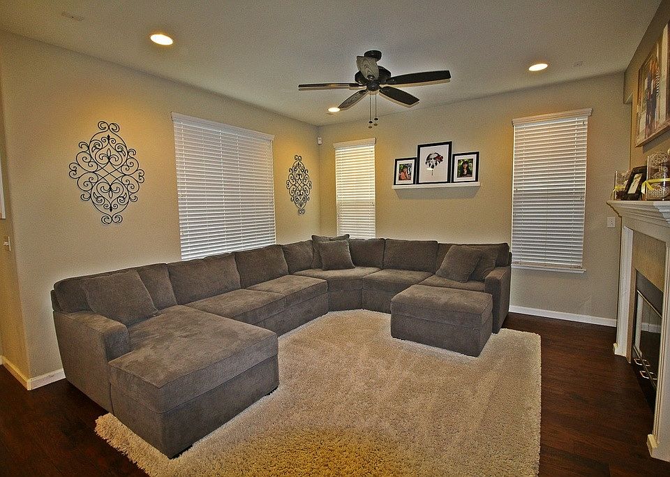 1st image of 92 W Posada Ln