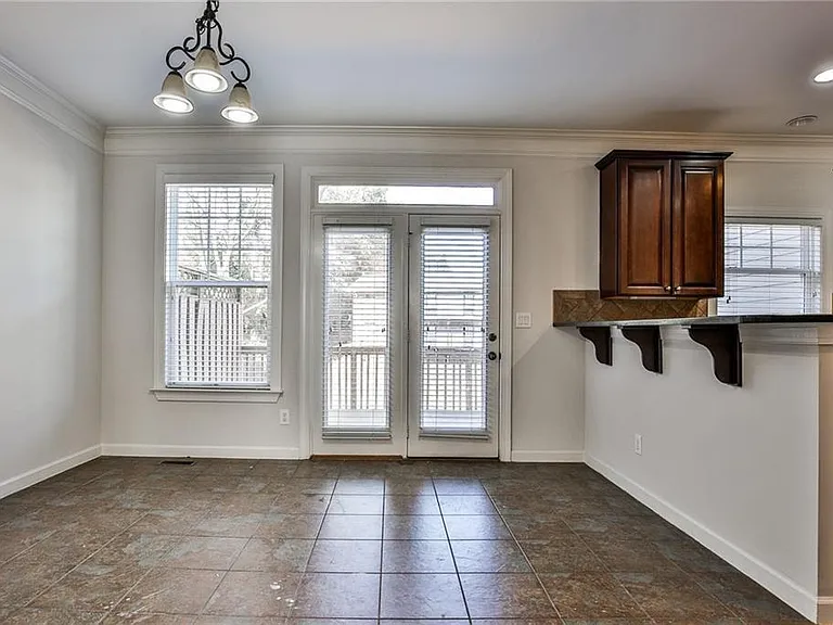 1934 Cobblestone Cir NE — Photo 14
