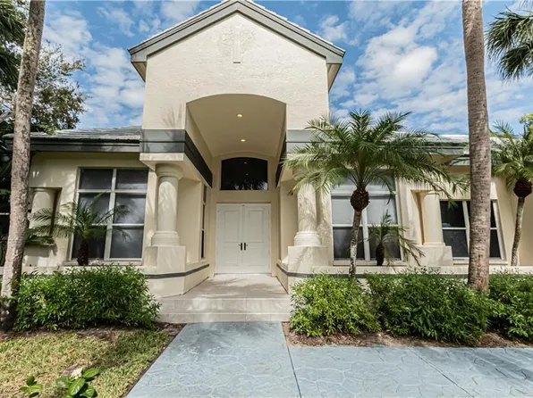 3310 Riverpark CT, BONITA SPRINGS, FL 34134