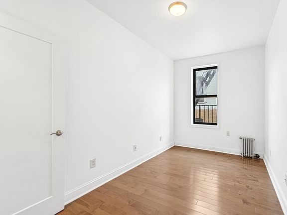 4th image of 385 Fort Washington Ave APT 53
