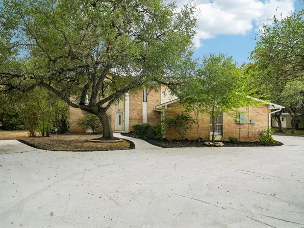 16031 Oak Grove Dr, San Antonio, TX 78255