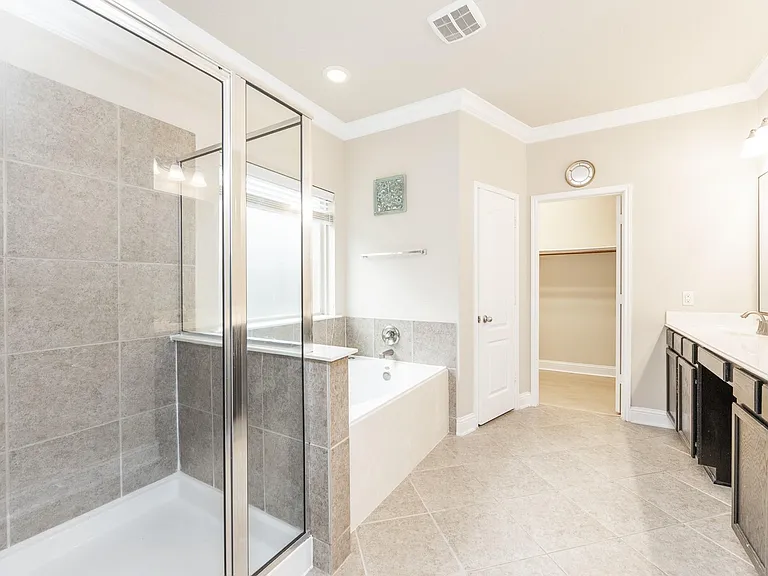 6123 Northcrest Village Way — Photo 21