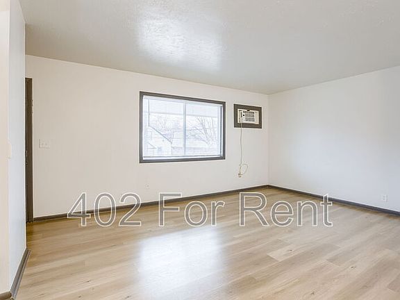 4th image of 1015 N 47th Ave #10