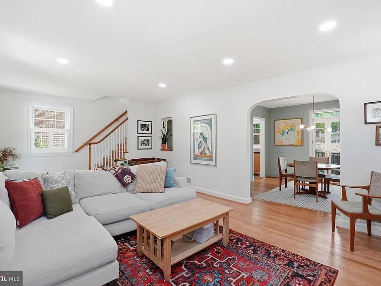115 S Kensington St — Photo 15