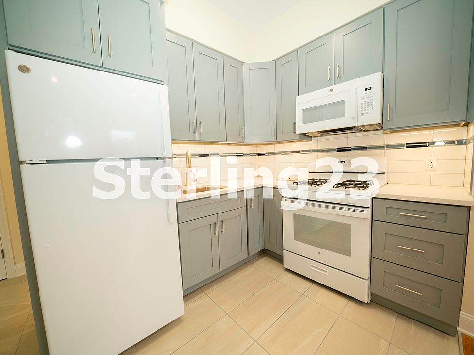 1st image of 25-24 23rd St #3B