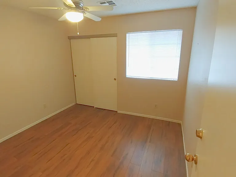 9901 Meandering Creek Ct — Photo 21