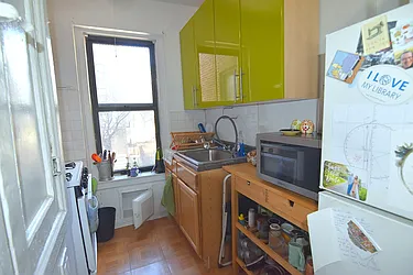 Rented by Manhattan Spaces