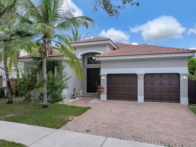 9067 NW 182nd Ter, Hialeah, FL, 33018