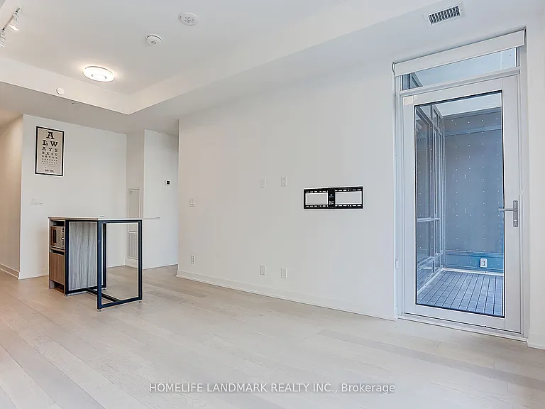 7950 Bathurst St #B-532 — Photo 19