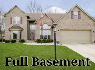 1634 Bridgewater Dr, Avon, IN 46123