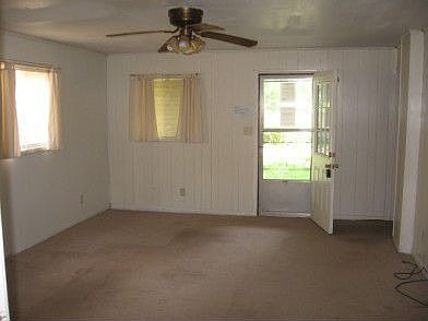 2nd image of 415 W Hillside Dr