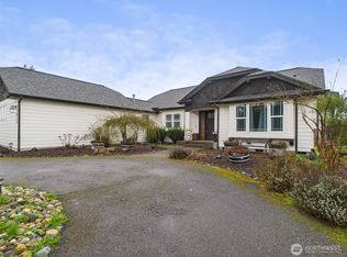 13812 Vue St SW, Olympia, WA 98512
