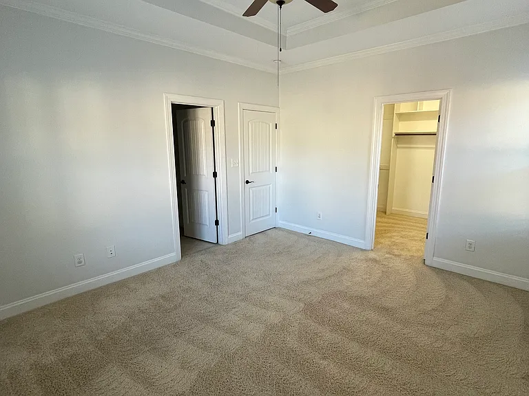 748 Carolina Ave — Photo 12