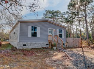 1060 Poplar Rd, Southport, NC 28461