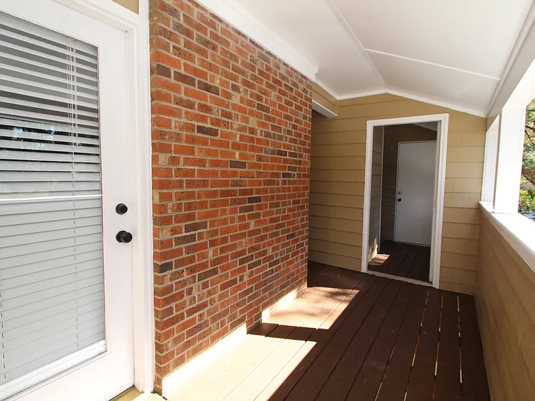 3209 Mill Run — Photo 2