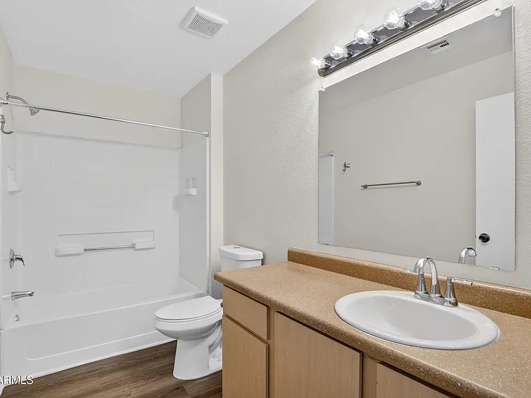 16033 N 25th St #207 — Photo 15
