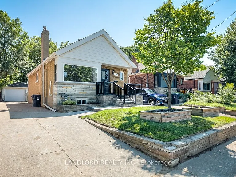 29 Hutton Ave — Photo 31