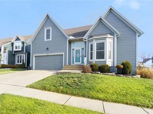 11525 Flint St, Overland Park, KS 66210