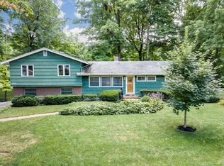 2773 Crone Rd, Dayton, OH 45434