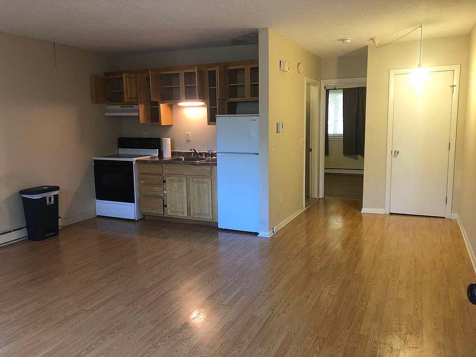 1st image of 245 Gano St #12