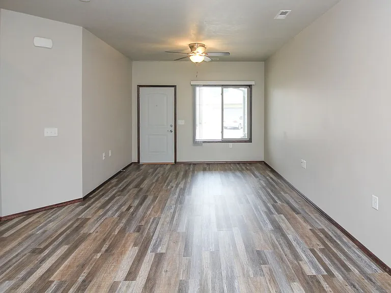 Tanner Court Estates -3 bed units townhouses in Tea, SD! — Photo 53