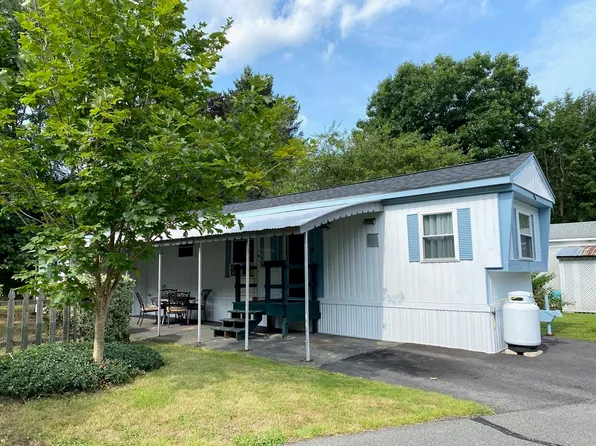 42 Adams Rd Unit 25, Greenfield, MA 01301